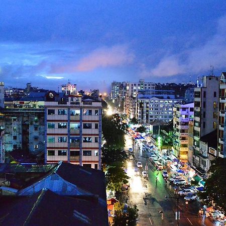 Hotel Grand United - Chinatown Yangon Exterior foto