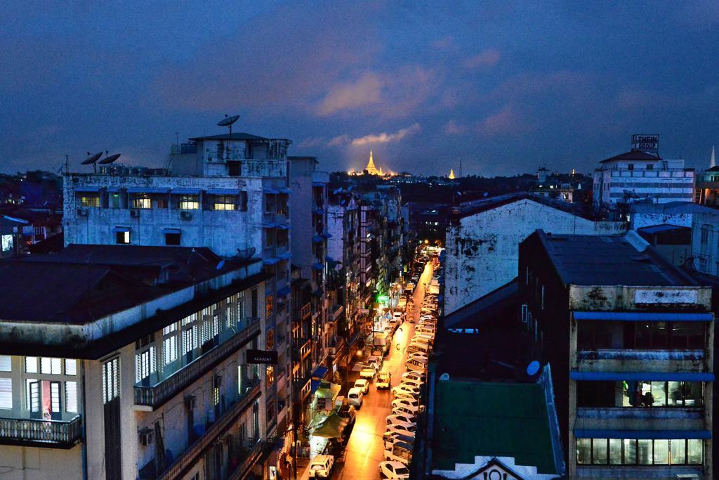 Hotel Grand United - Chinatown Yangon Exterior foto
