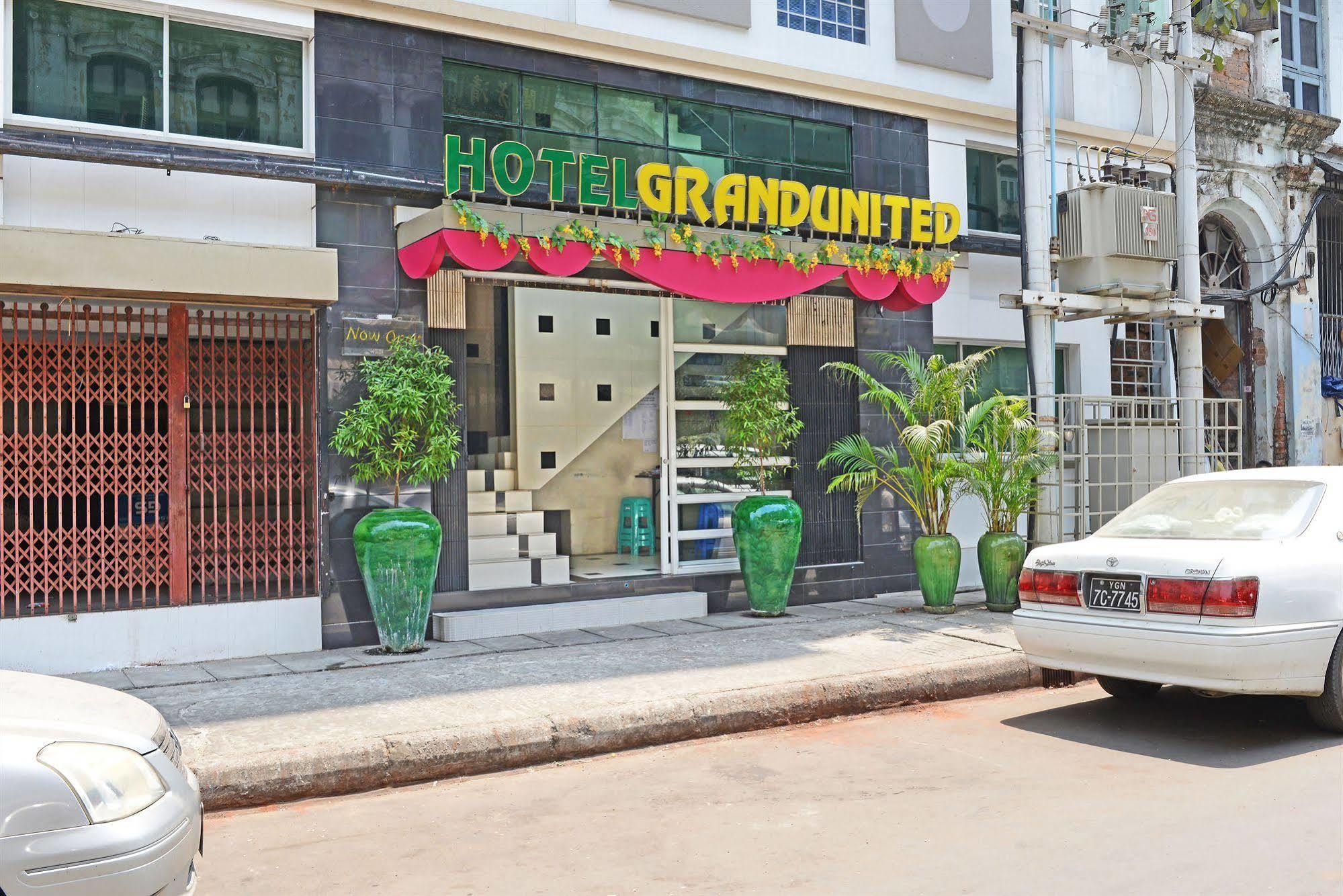 Hotel Grand United - Chinatown Yangon Exterior foto