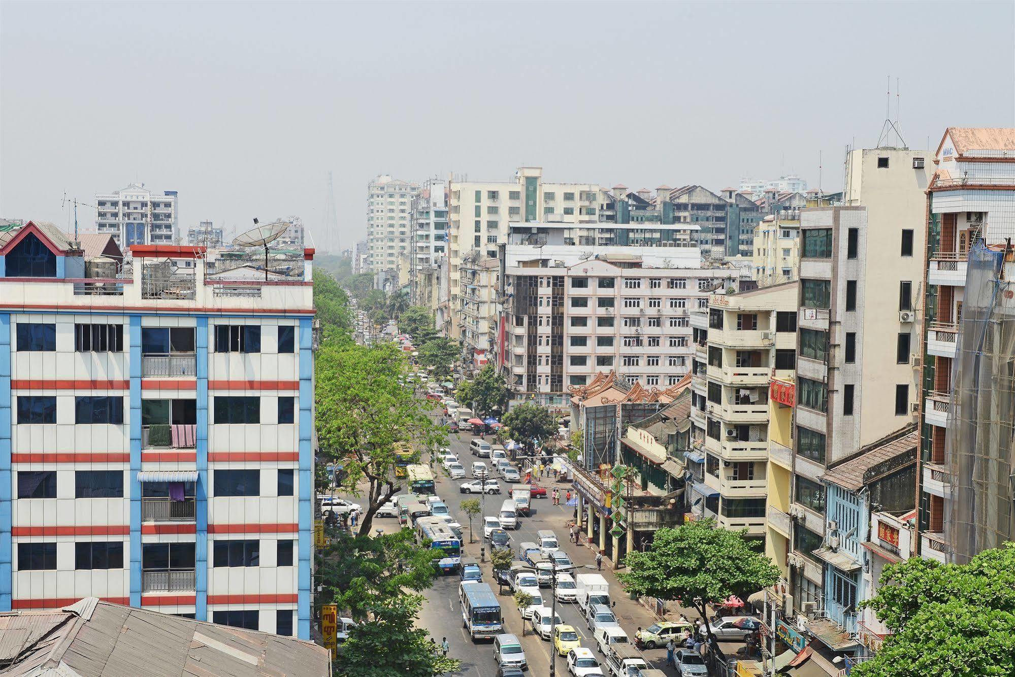 Hotel Grand United - Chinatown Yangon Exterior foto
