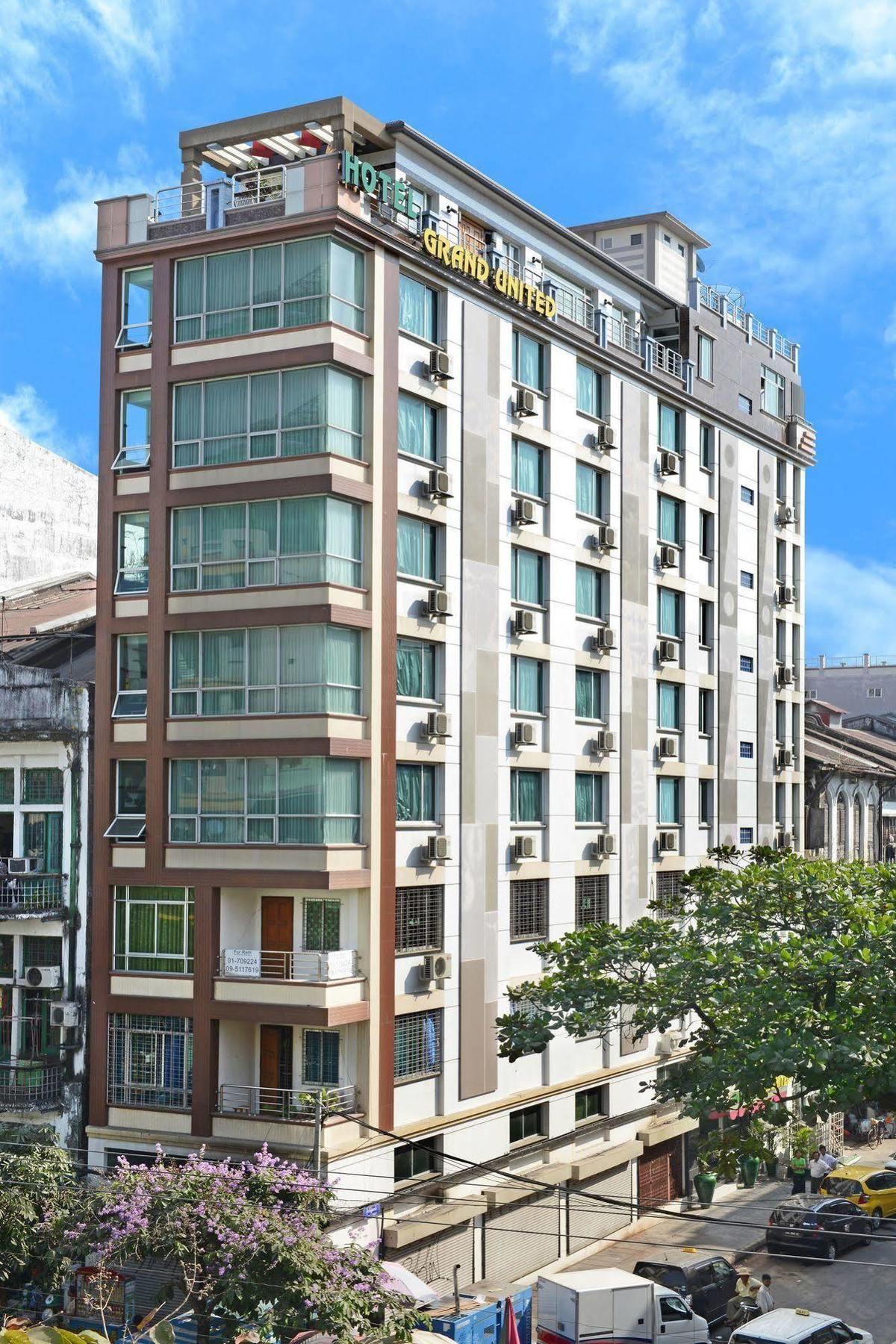 Hotel Grand United - Chinatown Yangon Exterior foto